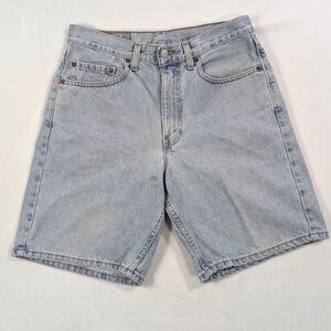 Vintage Levi’s 550 Light Wash Denim Shorts | Y2K 90s Baggy Fit